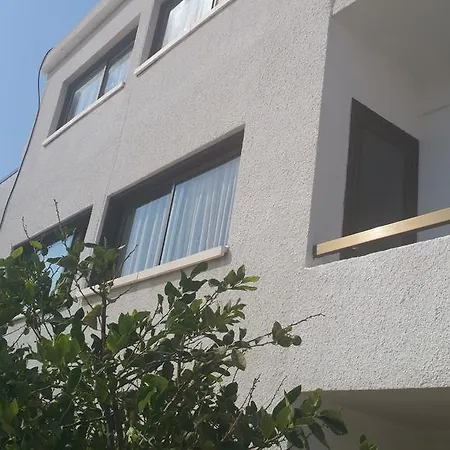Terpsithea Apartament *